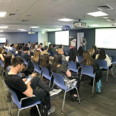 Presentación de Denisse Goldfarb, Gte RRHH de Microsoft